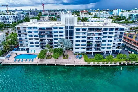 10101 E Bay Harbor Drive Bay Harbor Islands FL 33154