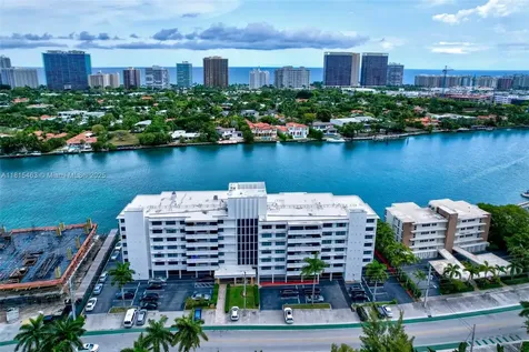10101 E Bay Harbor Drive Bay Harbor Islands FL 33154
