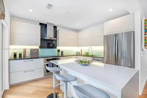 38 SW 25th Road Miami FL 33129