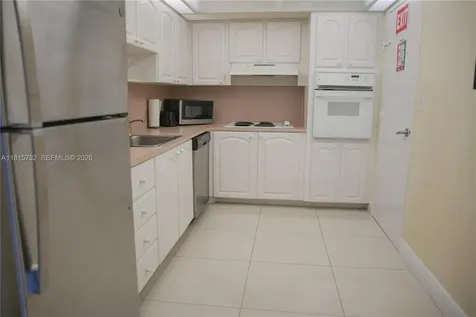 4001 S Ocean Drive Hollywood FL 33019
