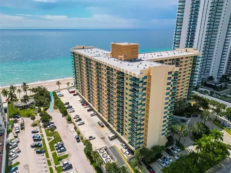 2501 S Ocean Drive Hollywood FL 33019
