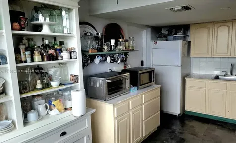 16850 S Glades Drive North Miami Beach FL 33162
