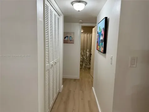 1235 Mariposa Avenue Coral Gables FL 33146