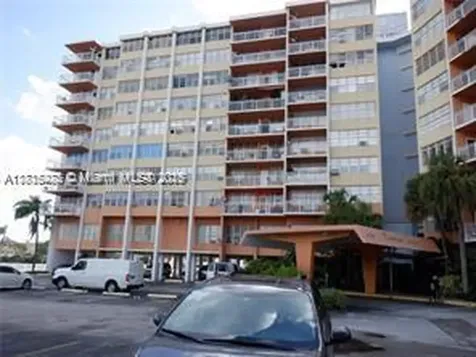 2025 NE 164th Street North Miami Beach FL 33162