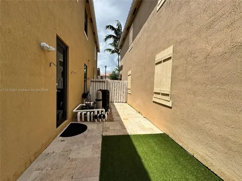 3864 Aspen Leaf Drive Boynton Beach FL 33436