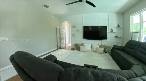 3864 Aspen Leaf Drive Boynton Beach FL 33436