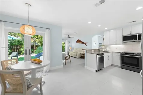 4735 NW 6th Place Coconut Creek FL 33063