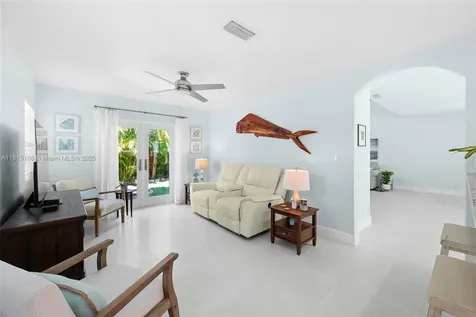 4735 NW 6th Place Coconut Creek FL 33063