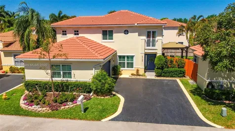 4735 NW 6th Place Coconut Creek FL 33063