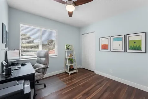 4735 NW 6th Place Coconut Creek FL 33063