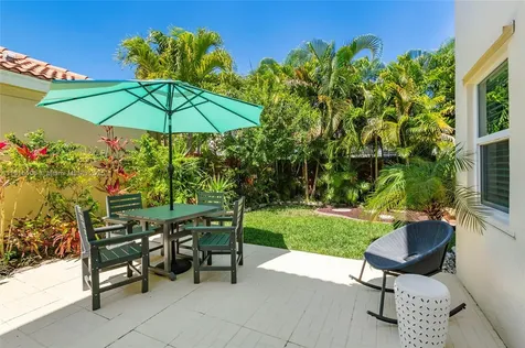 4735 NW 6th Place Coconut Creek FL 33063