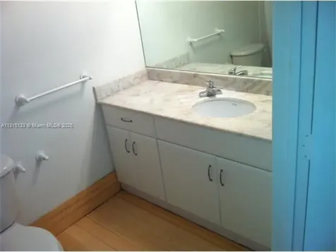 1200 Brickell Bay Drive Miami FL 33131