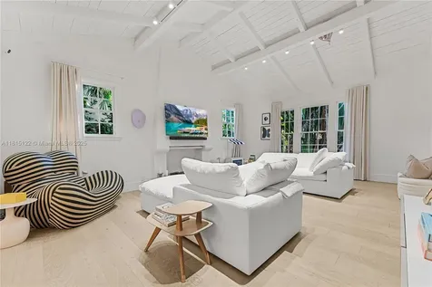 3747 Royal Palm Avenue Miami Beach FL 33140