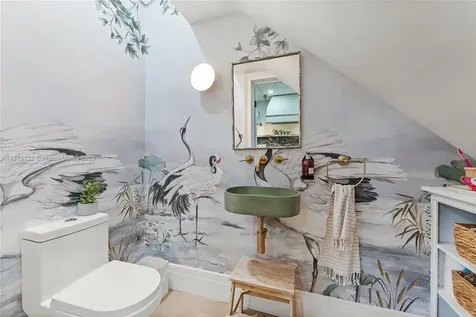 3747 Royal Palm Avenue Miami Beach FL 33140