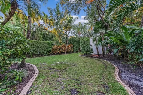 3747 Royal Palm Avenue Miami Beach FL 33140