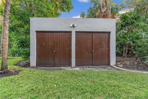3747 Royal Palm Avenue Miami Beach FL 33140