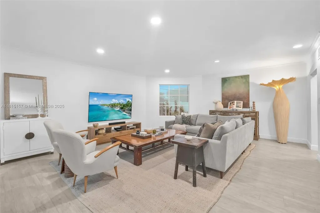 343 NW 23rd Street Boca Raton FL 33431