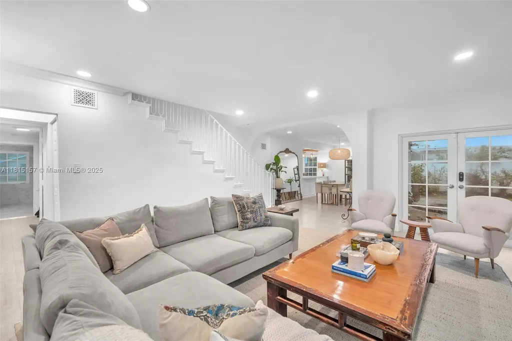 343 NW 23rd Street Boca Raton FL 33431