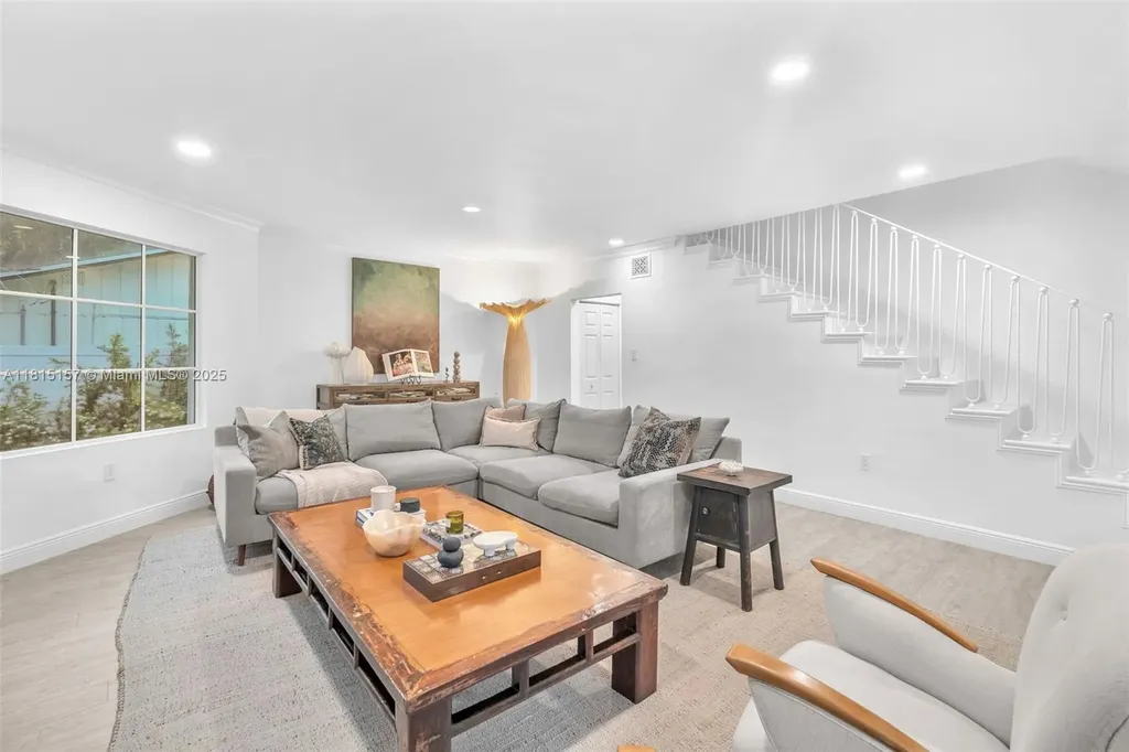 343 NW 23rd Street Boca Raton FL 33431