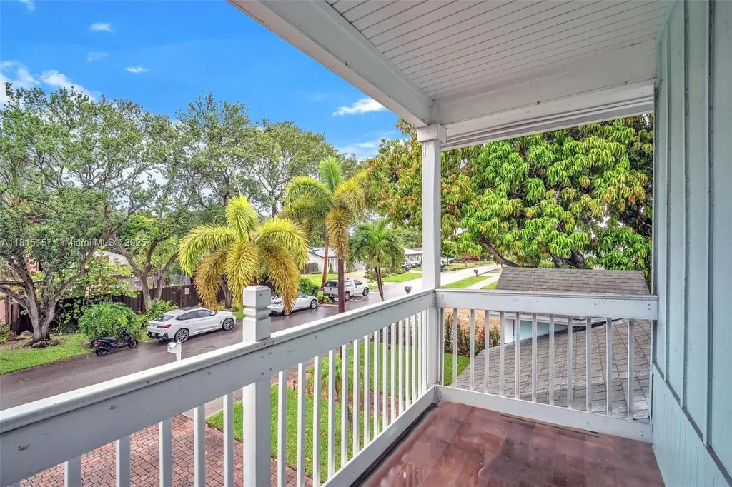 343 NW 23rd Street Boca Raton FL 33431