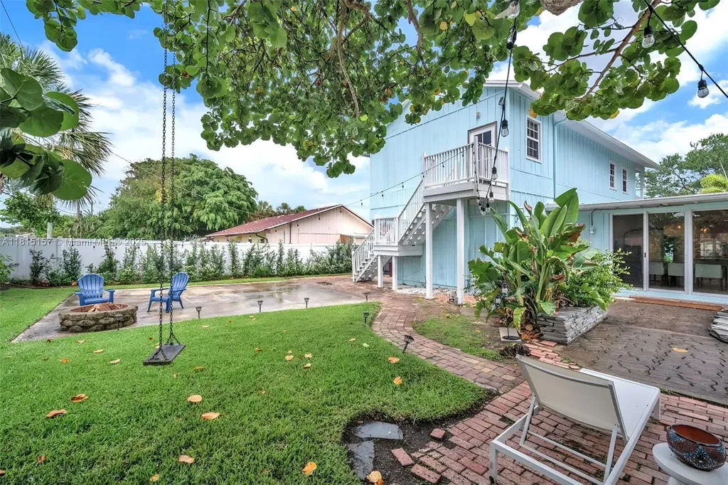 343 NW 23rd Street Boca Raton FL 33431