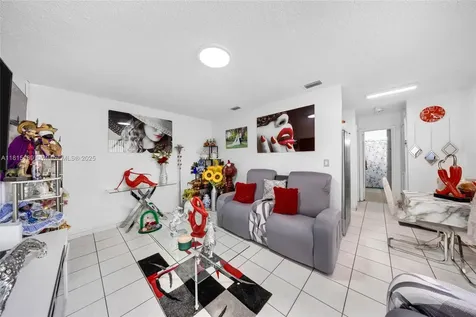 4340 NW 11th Street Miami FL 33126