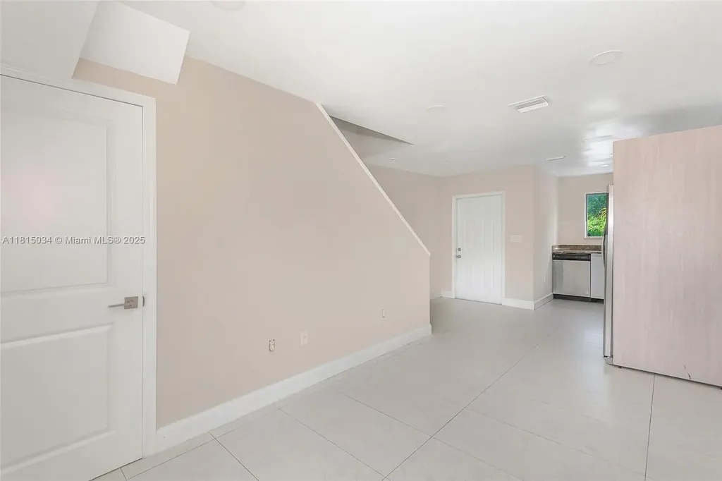 815 NW 3rd Avenue Fort Lauderdale FL 33311