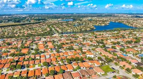7997 NW 199th Terrace Hialeah FL 33015