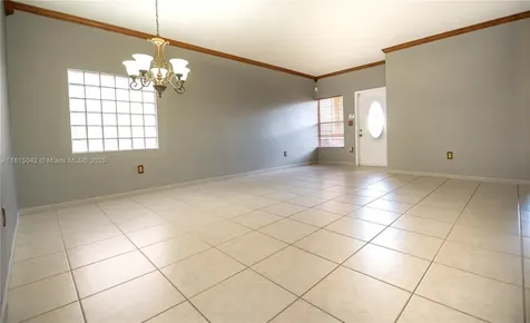7997 NW 199th Terrace Hialeah FL 33015