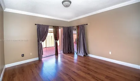 7997 NW 199th Terrace Hialeah FL 33015