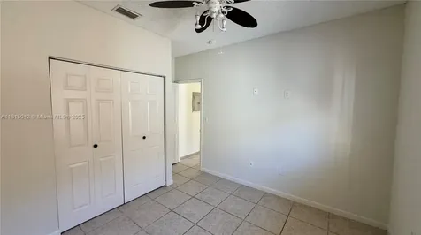 7997 NW 199th Terrace Hialeah FL 33015