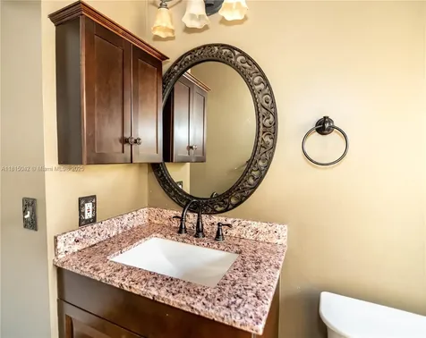 7997 NW 199th Terrace Hialeah FL 33015