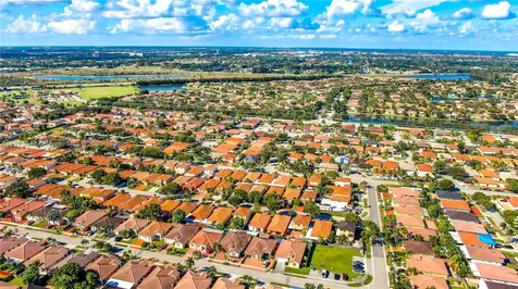 7997 NW 199th Terrace Hialeah FL 33015