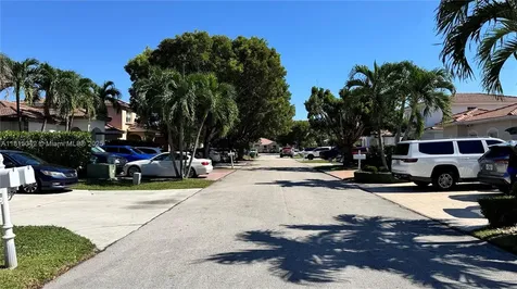 7997 NW 199th Terrace Hialeah FL 33015