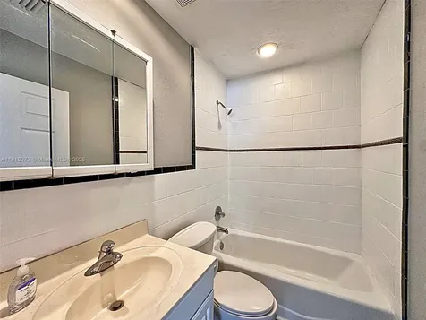 34 Judy Place Key Largo FL 33037