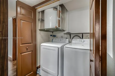 106 Lake Emerald Drive Oakland Park FL 33309