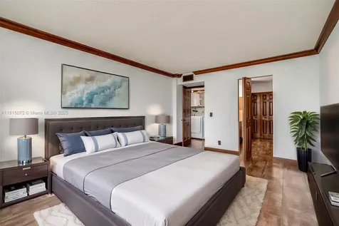 106 Lake Emerald Drive Oakland Park FL 33309