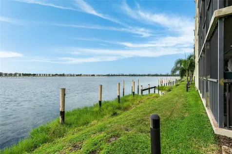 106 Lake Emerald Drive Oakland Park FL 33309