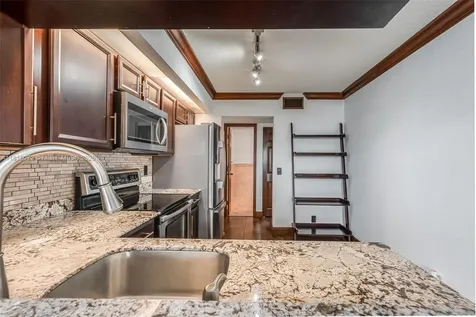 106 Lake Emerald Drive Oakland Park FL 33309