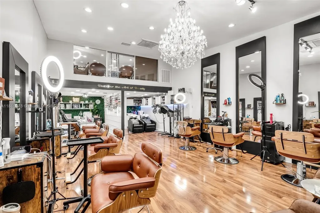 1913 Ponce De Leon Boulevard Coral Gables FL 33134