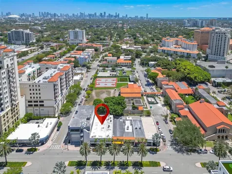 1913 Ponce De Leon Boulevard Coral Gables FL 33134