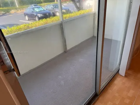 217 Suffolk F Boca Raton FL 33434