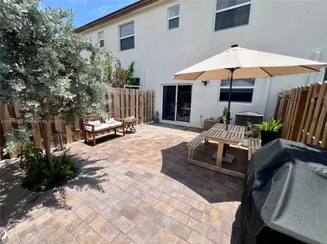 12254 NW 24th Place Miami FL 33167