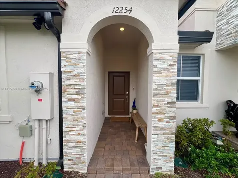 12254 NW 24th Place Miami FL 33167