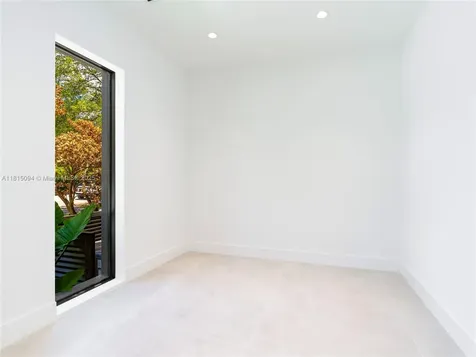 2777 Calusa Street Miami FL 33133