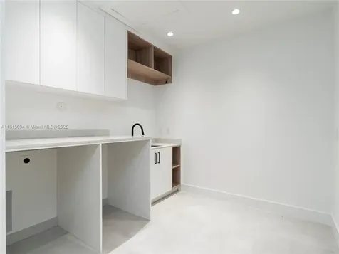 2777 Calusa Street Miami FL 33133