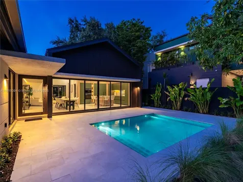 2777 Calusa Street Miami FL 33133