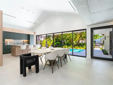 2777 Calusa Street Miami FL 33133