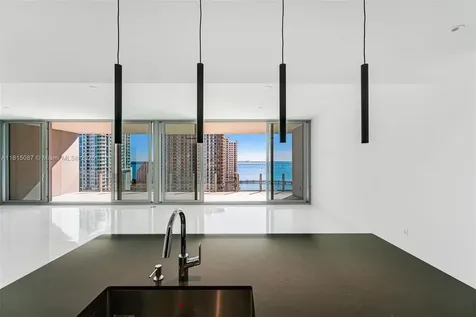 300 Biscayne Boulevard Way Miami FL 33131