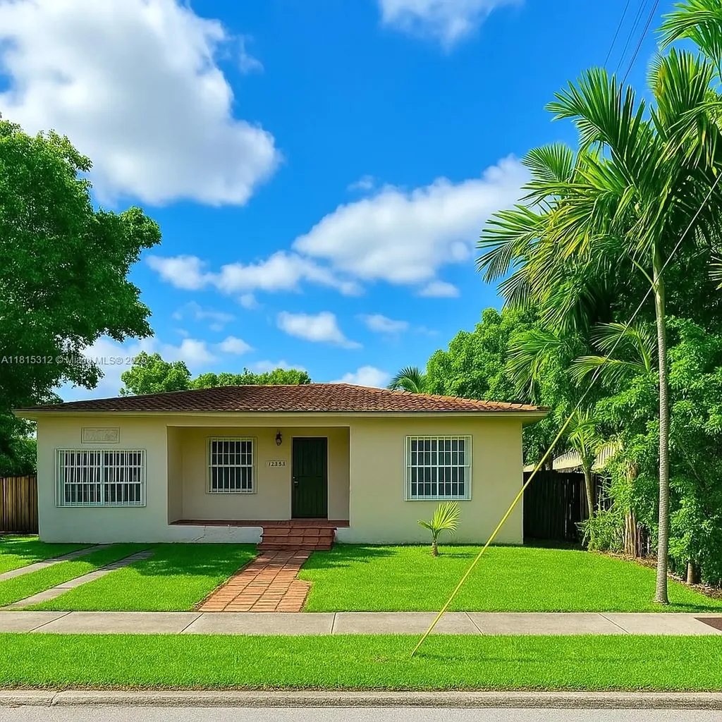 2225 SW 11th Terrace Miami FL 33135